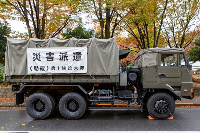 カズレーザーが自衛隊に送った名言とは 自衛隊を愛し尊敬する理由はなぜ うさぎ好きな家族のブログ